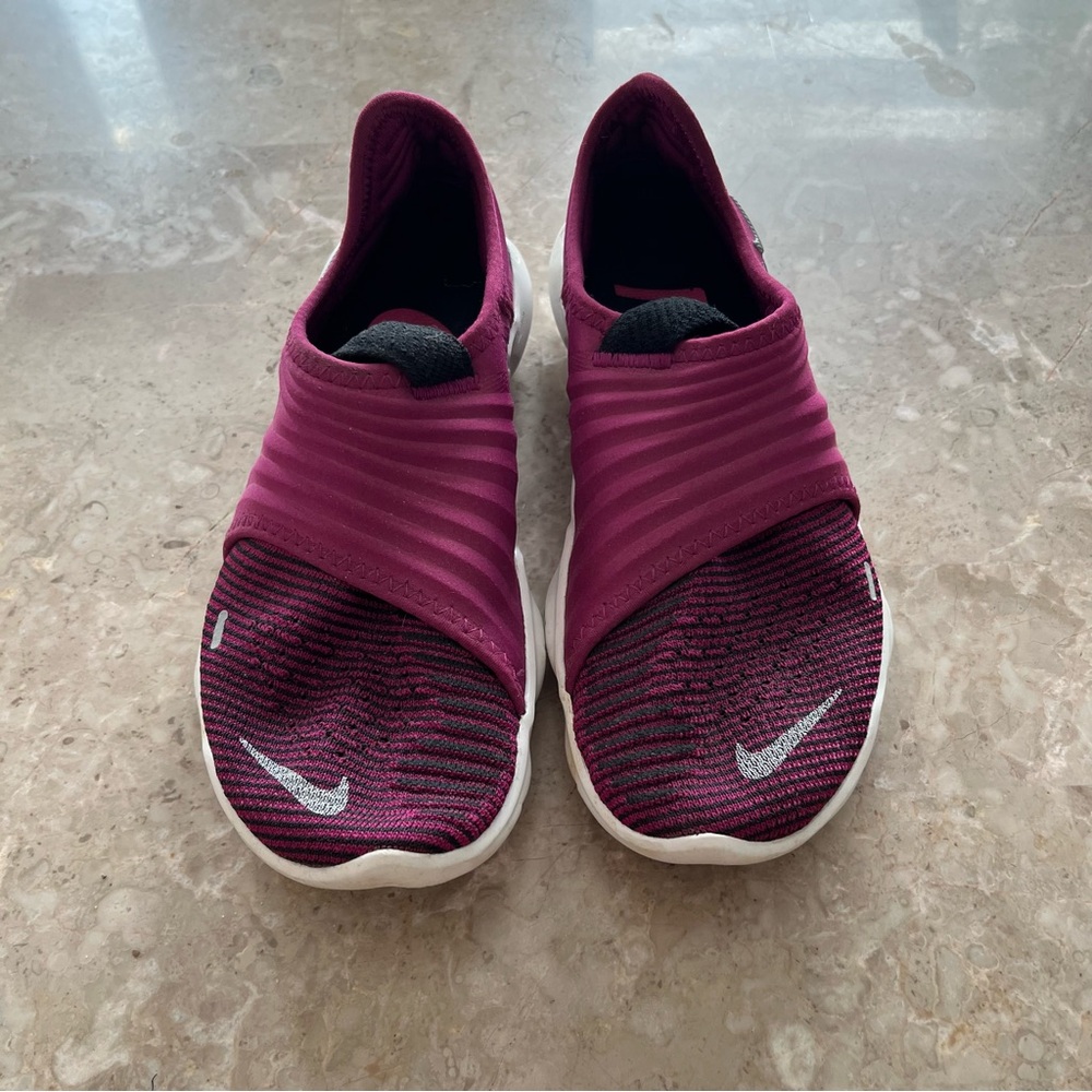 Nike Pink and Black Slip-On Sneakers - Picture 2 of 4